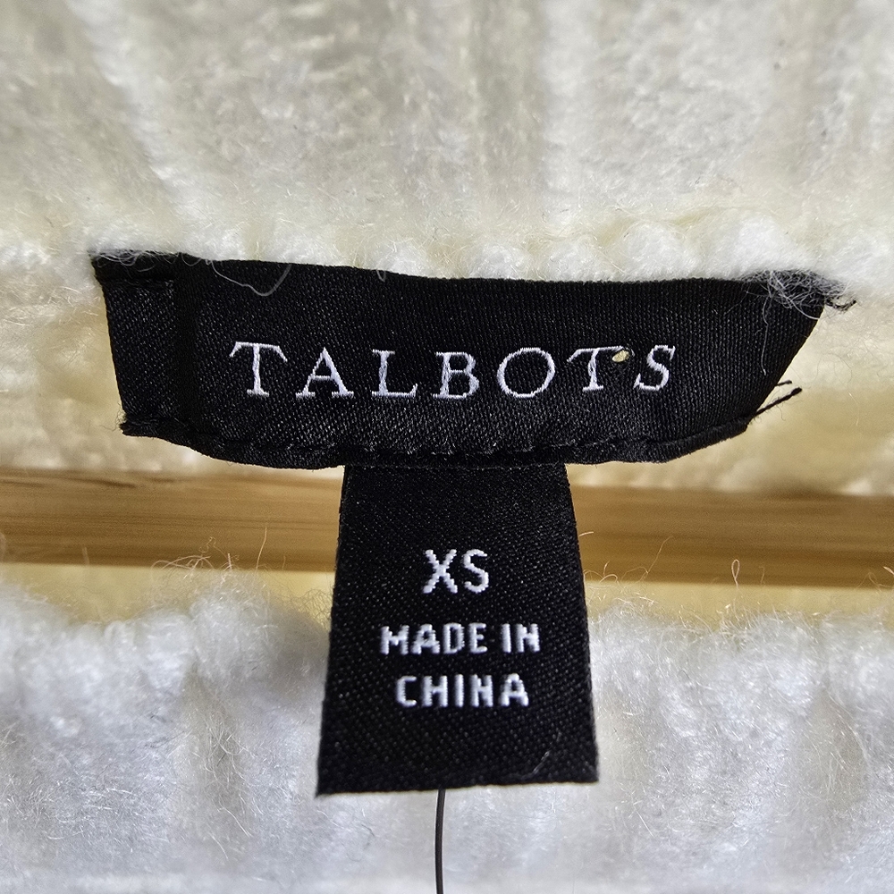 Talbots Chunky Cable Knit Poncho Ivory size XS NWT - Picture 8 of 12
